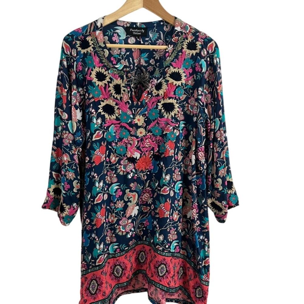 Feathers By Tolani Tunic Top Embroidered Floral Women Size Large - Picture 1 of 10